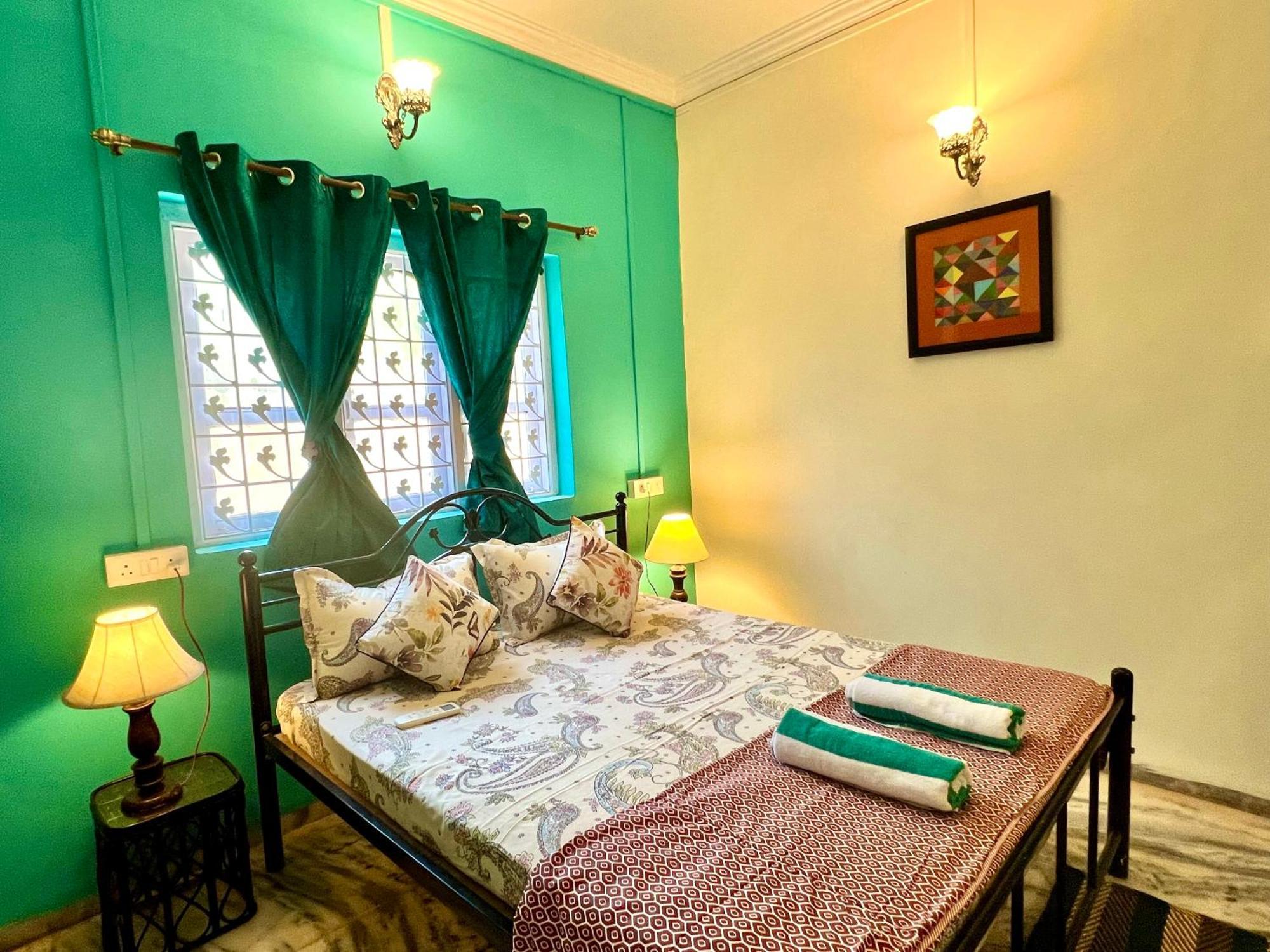 Apartment The Cider Patnem 3bhk - Sleeps 10